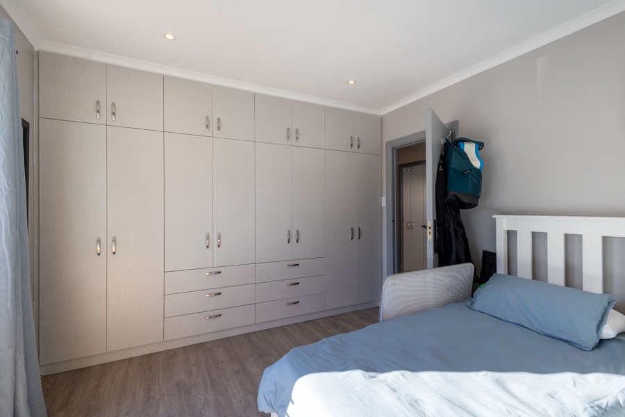5 Bedroom Property for Sale in Upper Robberg Western Cape